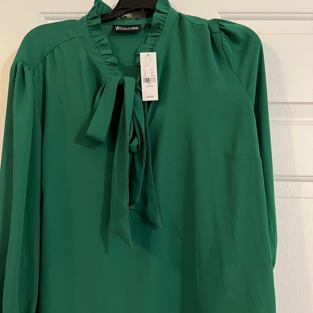 green tie blouse